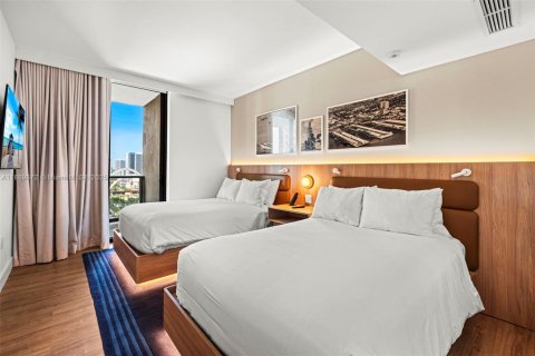 Condo in Miami, Florida, 2 bedrooms  № 2018423 - photo 4