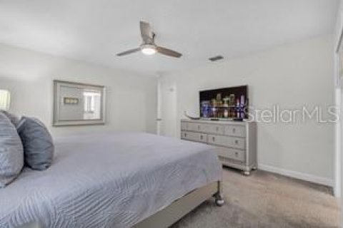 Adosado en venta en Kissimmee, Florida, 4 dormitorios, 177.81 m2 № 1884189 - foto 24