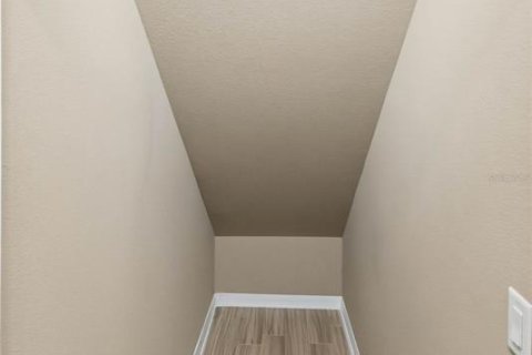 Townhouse in Orlando, Florida 3 bedrooms, 160.44 sq.m. № 2200447 - photo 25