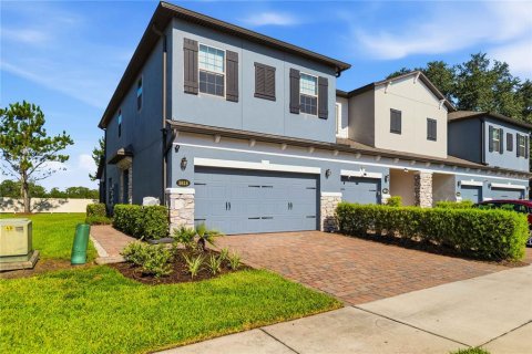 Townhouse in Orlando, Florida 3 bedrooms, 160.44 sq.m. № 2200447 - photo 27