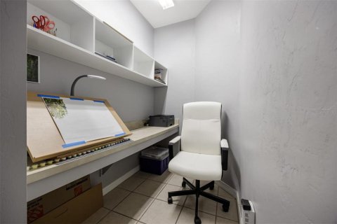 Купить кондоминиум в Ньюбери, Флорида 5 комнат, 153.29м2, № 1847419 - фото 26