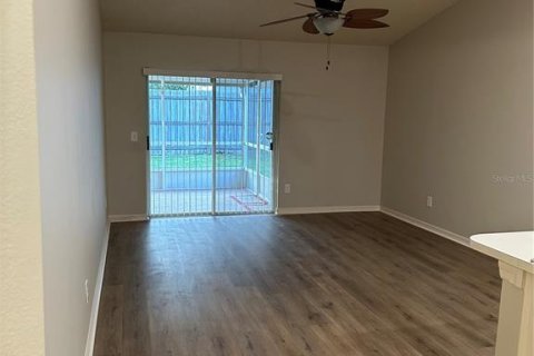 Casa en alquiler en Tampa, Florida, 3 dormitorios, 148.18 m2 № 1884400 - foto 7