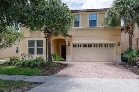 House in Kissimmee, Florida 9 bedrooms, 407.93 sq.m. № 2351593