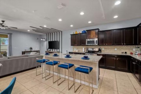 Villa ou maison à vendre à Kissimmee, Floride: 9 chambres, 407.93 m2 № 2351593 - photo 7