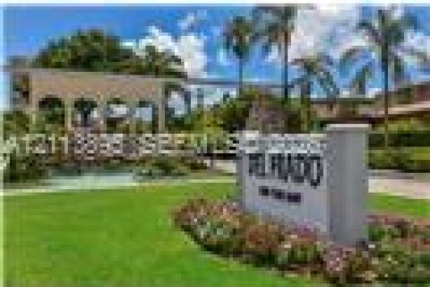 Copropriété à louer à Aventura, Floride: 2 chambres, 116.22 m2 № 2435410 - photo 26