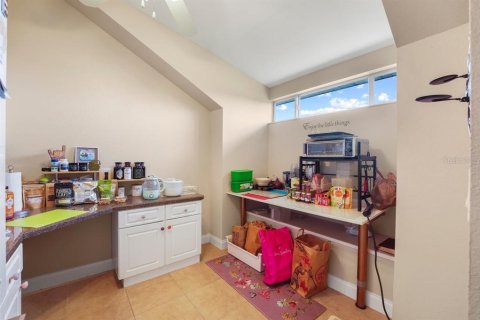 Villa ou maison à vendre à New Smyrna Beach, Floride: 4 chambres, 372.17 m2 № 2408139 - photo 29
