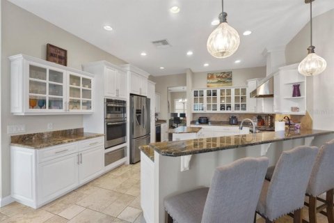 Villa ou maison à vendre à New Smyrna Beach, Floride: 4 chambres, 372.17 m2 № 2408139 - photo 8