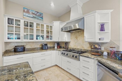 Villa ou maison à vendre à New Smyrna Beach, Floride: 4 chambres, 372.17 m2 № 2408139 - photo 7