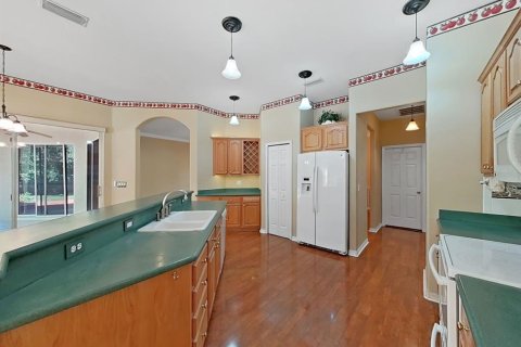 Villa ou maison à vendre à Tampa, Floride: 4 chambres, 238.67 m2 № 2419779 - photo 18