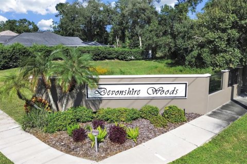 Villa ou maison à vendre à Tampa, Floride: 4 chambres, 238.67 m2 № 2419779 - photo 2