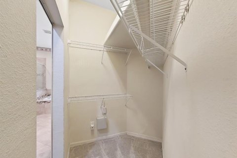 Villa ou maison à vendre à Tampa, Floride: 4 chambres, 238.67 m2 № 2419779 - photo 24