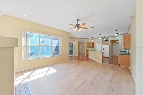 Villa ou maison à vendre à Tampa, Floride: 4 chambres, 238.67 m2 № 2419779 - photo 20