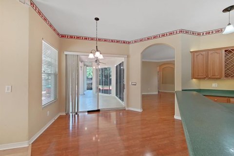 Villa ou maison à vendre à Tampa, Floride: 4 chambres, 238.67 m2 № 2419779 - photo 14