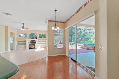 Villa ou maison à vendre à Tampa, Floride: 4 chambres, 238.67 m2 № 2419779 - photo 15
