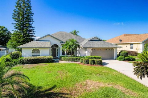 House in Sebring, Florida 3 bedrooms, 177.26 sq.m. № 1690013 - photo 1