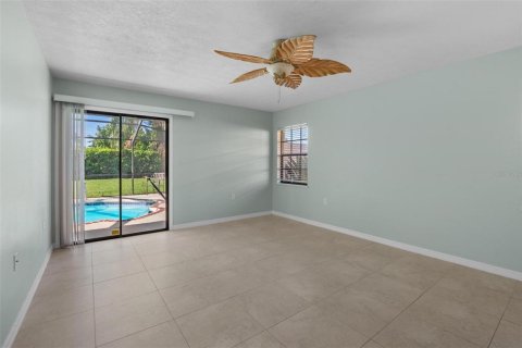 House in Sebring, Florida 3 bedrooms, 177.26 sq.m. № 1690013 - photo 15