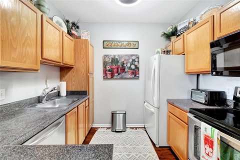 Condominio en alquiler en Bradenton, Florida, 2 dormitorios, 105.17 m2 № 1904514 - foto 2