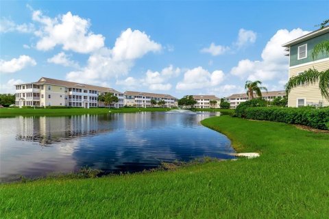 Condominio en alquiler en Bradenton, Florida, 2 dormitorios, 105.17 m2 № 1904514 - foto 26