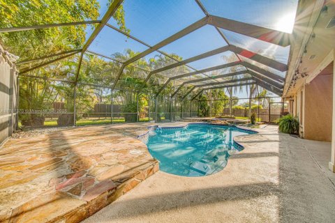 House in Miami, Florida 4 bedrooms, 229.56 sq.m. № 1867857 - photo 30