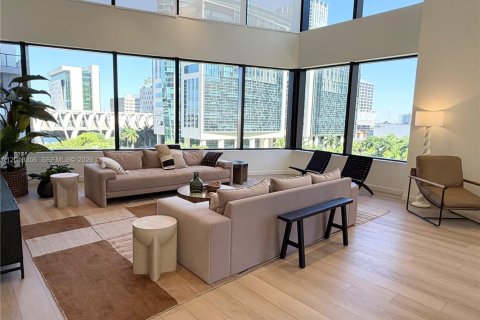 Купить кондоминиум в Майами, Флорида 2 спальни, 64.66м2, № 2145707 - фото 12