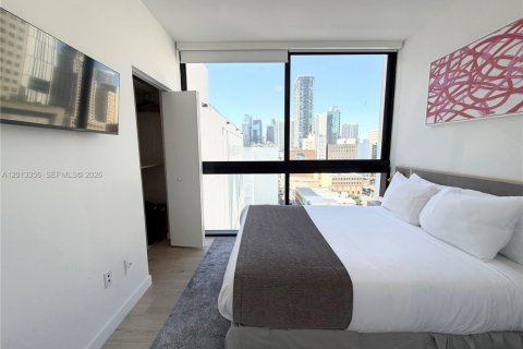 Купить кондоминиум в Майами, Флорида 2 спальни, 64.66м2, № 2145707 - фото 16