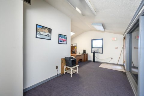 Commercial property in Longwood, Florida 93.09 sq.m. № 1880494 - photo 5