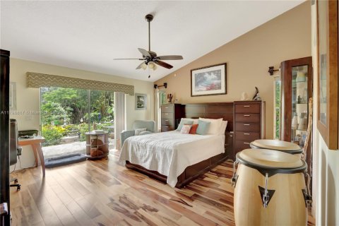 House in West Palm Beach, Florida 4 bedrooms, 271.09 sq.m. № 1695358 - photo 5