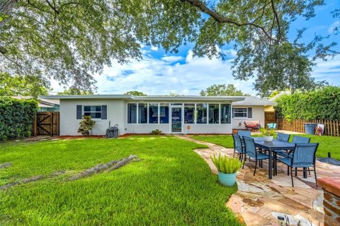 Villa ou maison à vendre à Clearwater, Floride: 3 chambres, 150.13 m2 № 2221393 - photo 10