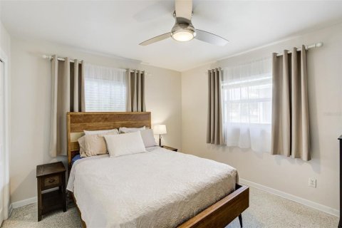 Villa ou maison à vendre à Clearwater, Floride: 3 chambres, 150.13 m2 № 2221393 - photo 11