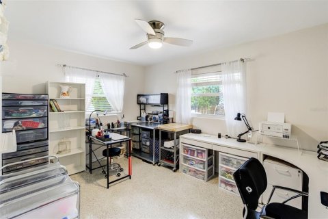 Villa ou maison à vendre à Clearwater, Floride: 3 chambres, 150.13 m2 № 2221393 - photo 13