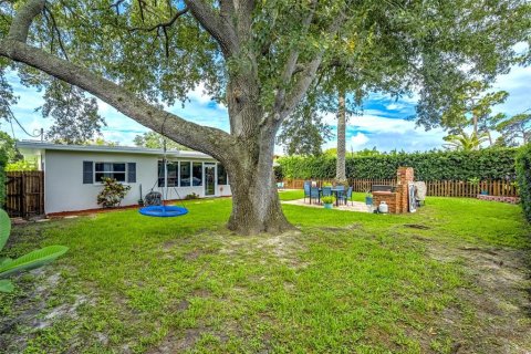 Villa ou maison à vendre à Clearwater, Floride: 3 chambres, 150.13 m2 № 2221393 - photo 19
