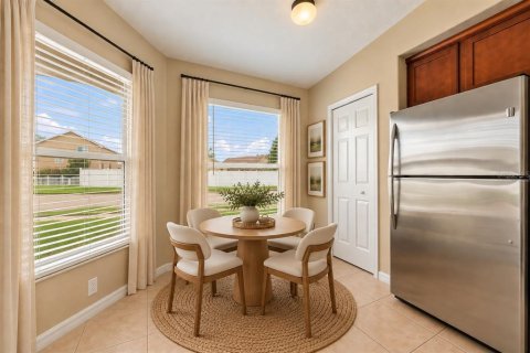 House in Land O' Lakes, Florida 3 bedrooms, 123 sq.m. № 2393626 - photo 15
