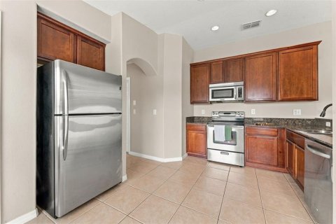 House in Land O' Lakes, Florida 3 bedrooms, 123 sq.m. № 2393626 - photo 17