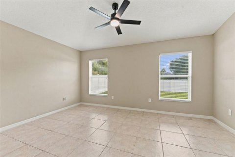 House in Land O' Lakes, Florida 3 bedrooms, 123 sq.m. № 2393626 - photo 20