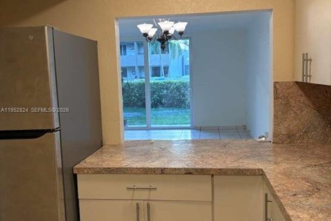 Снять в аренду кондоминиум в Хайалиа Гарденс, Флорида 2 спальни, 89.19м2, № 2008103 - фото 6