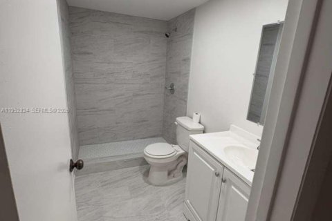 Снять в аренду кондоминиум в Хайалиа Гарденс, Флорида 2 спальни, 89.19м2, № 2008103 - фото 11