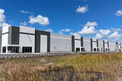Commercial property in Trinity, Florida № 2391399 - photo 3