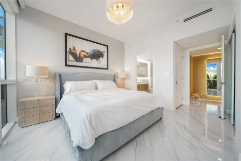 Снять в аренду кондоминиум в Майами-Бич, Флорида 2 спальни, 133.5м2, № 1998031 - фото 17