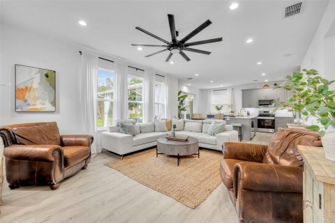 Villa ou maison à vendre à Sanford, Floride: 3 chambres, 182.83 m2 № 1893737 - photo 7