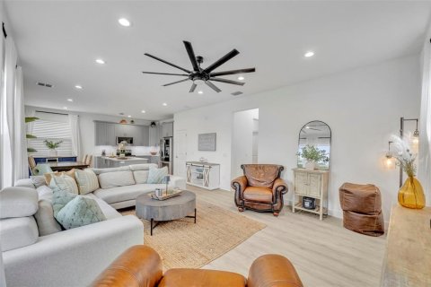 Villa ou maison à vendre à Sanford, Floride: 3 chambres, 182.83 m2 № 1893737 - photo 12
