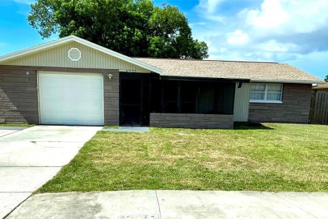 Casa en venta en Port Richey, Florida, 3 dormitorios, 137.31 m2 № 1871253 - foto 1