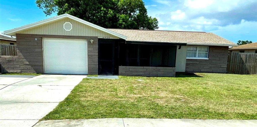 Villa ou maison à Port Richey, Floride 3 chambres, 137.31 m2 № 1871253