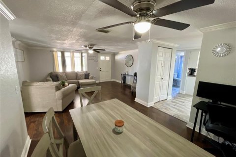 Casa en venta en Port Richey, Florida, 3 dormitorios, 137.31 m2 № 1871253 - foto 13