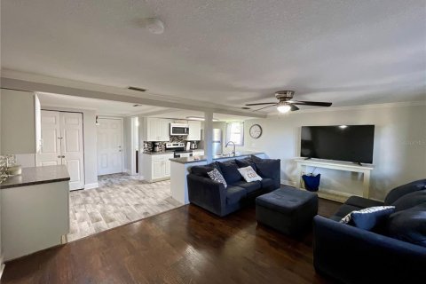 Casa en venta en Port Richey, Florida, 3 dormitorios, 137.31 m2 № 1871253 - foto 20