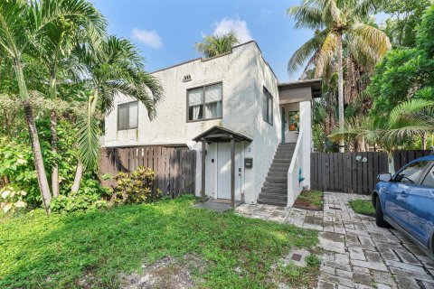 Townhouse in Fort Lauderdale, Florida 1 bedroom, 78.97 sq.m. № 2410939 - photo 11