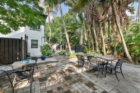 Townhouse in Fort Lauderdale, Florida 1 bedroom, 78.97 sq.m. № 2410939 - photo 13