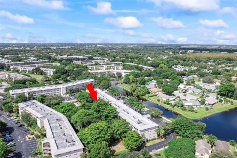 Condo in Coconut Creek, Florida, 2 bedrooms  № 1951454 - photo 28