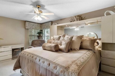 House in Windermere, Florida 3 bedrooms, 160.07 sq.m. № 1899130 - photo 2