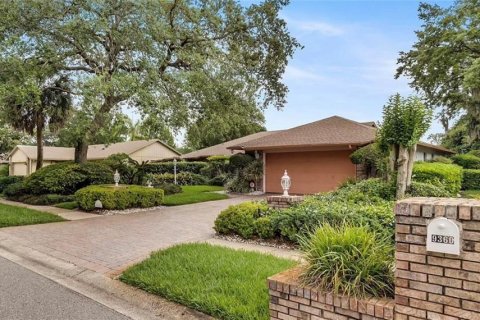 House in Windermere, Florida 3 bedrooms, 160.07 sq.m. № 1899130 - photo 24