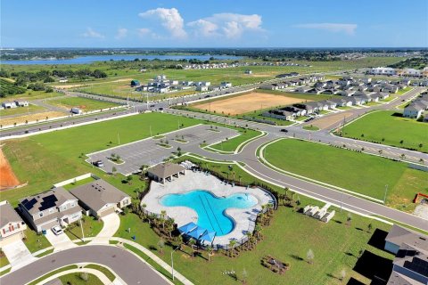 Villa ou maison à louer à Lake Hamilton, Floride: 4 chambres, 204.38 m2 № 2156623 - photo 5